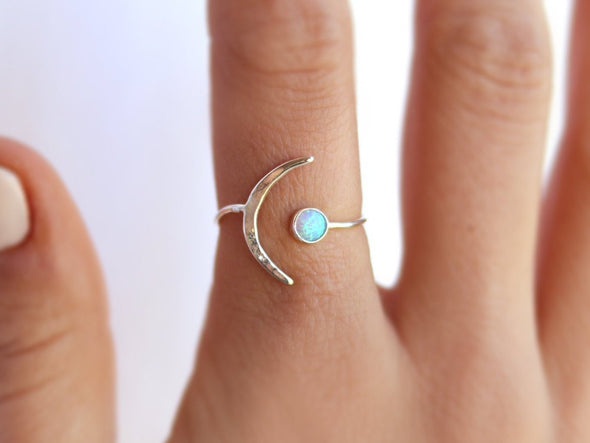 Ring Moon